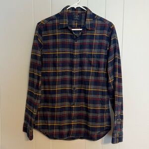 J.Crew‎ long sleeve button-down plaid flannel size S
